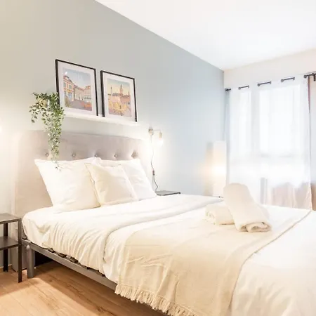 Fully-Equipped Apartment Near The Center Of Lilla Esterno foto